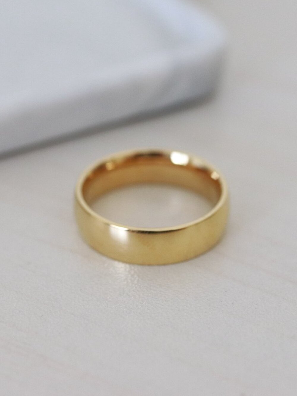 GDHP6 Mens Ring 6mm Round Edge Gold Wedding Band Ring 18k Gold Plated Stainless